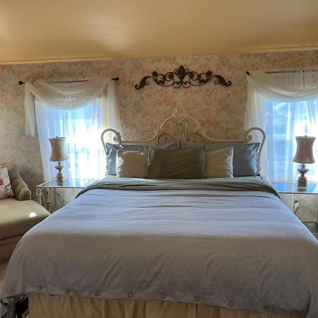 Country Inn Guesthouse Форт Браг Екстериор снимка