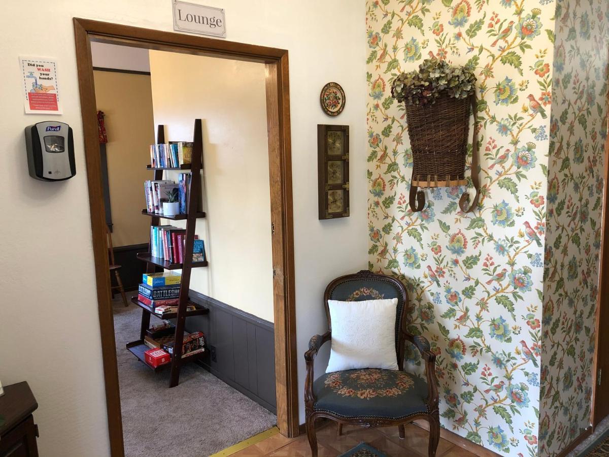 Country Inn Guesthouse Форт Браг Екстериор снимка