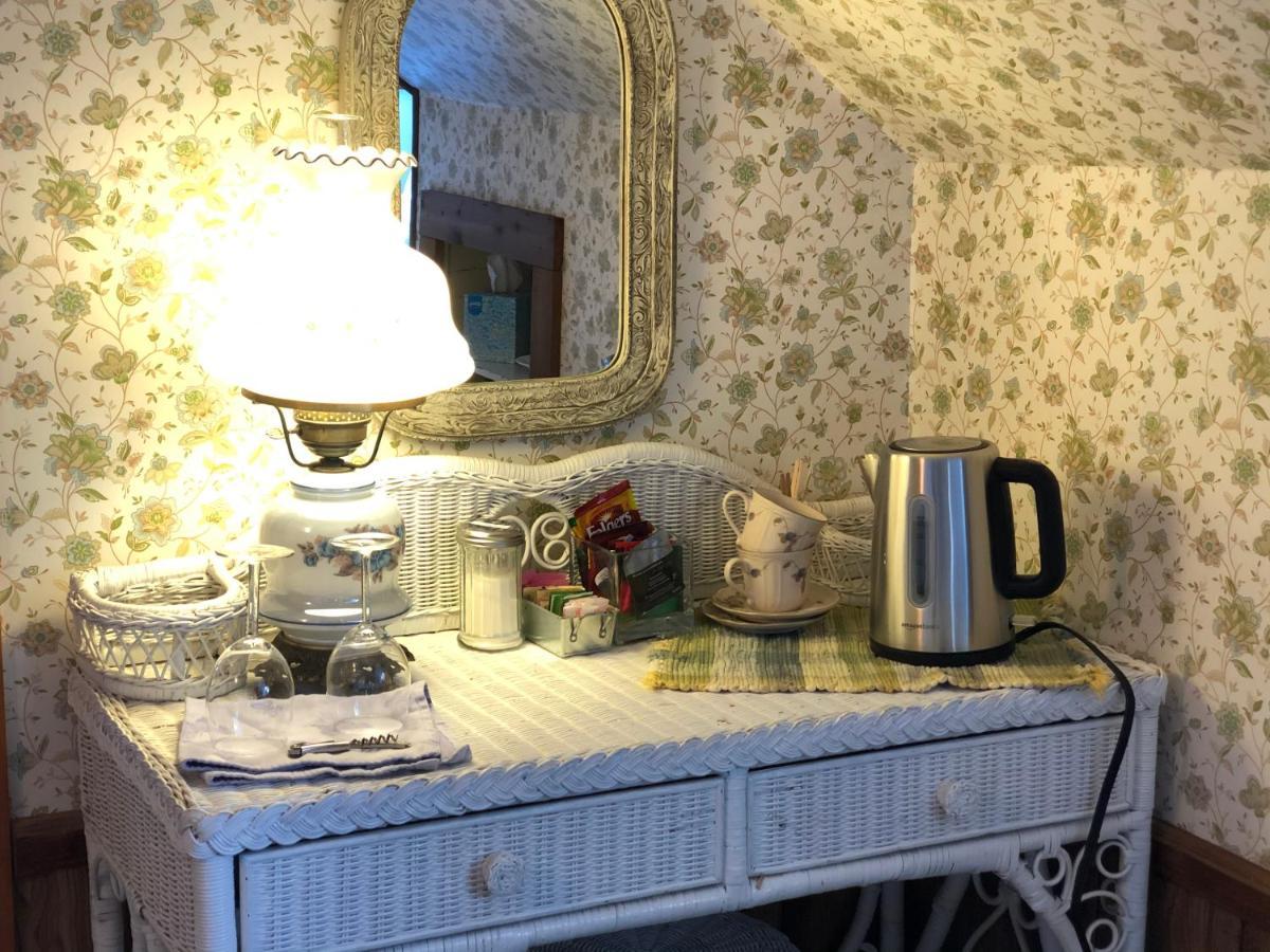 Country Inn Guesthouse Форт Браг Екстериор снимка