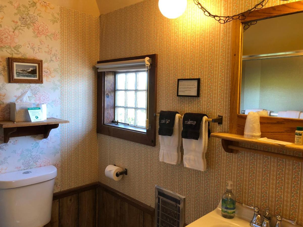 Country Inn Guesthouse Форт Браг Екстериор снимка