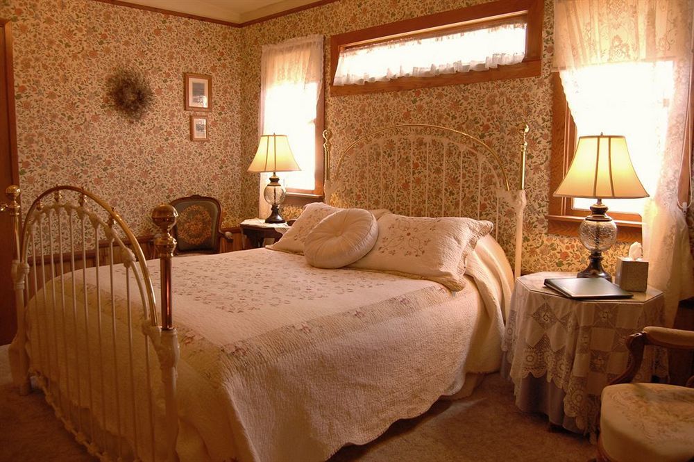 Country Inn Guesthouse Форт Браг Екстериор снимка